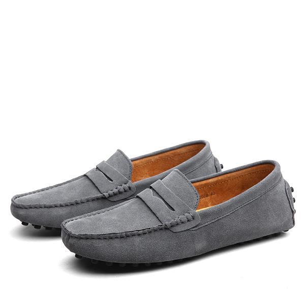 
                      
                        Men's Casual Cowhide Leather Shoes – Soft & Durable - RewaGold
                      
                    