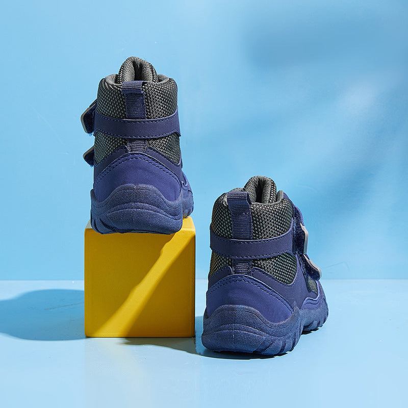 
                      
                        Kids' Velcro Sports Shoes
                      
                    