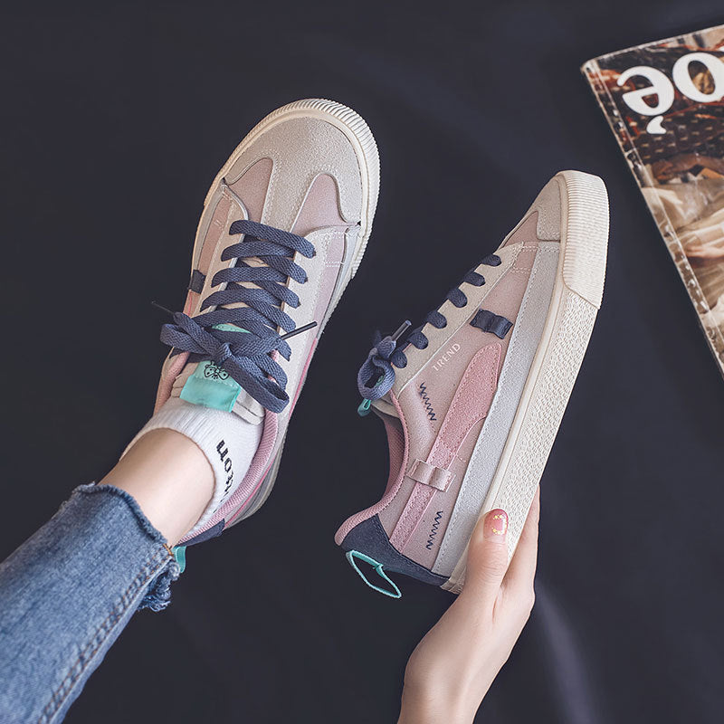 
                      
                        Women’s Classic White Sneakers - Stylish & Comfortable - RewaGold
                      
                    