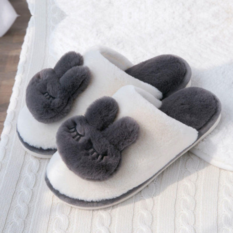 
                      
                        Women's Plush Winter Slippers - Cozy, Non-Slip & Cute - RewaGold
                      
                    