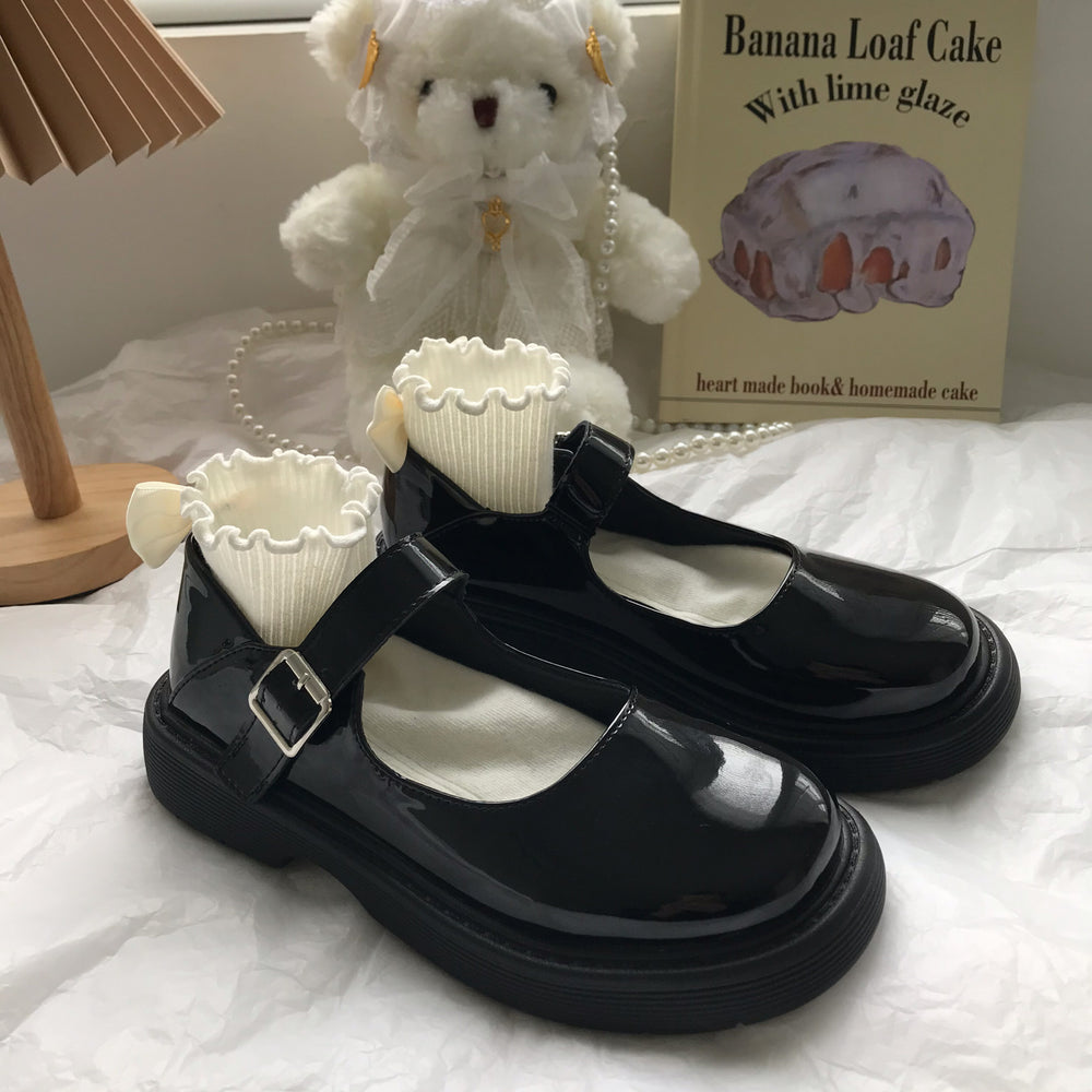 
                      
                        Retro Mary Jane Shoes - Classic English Style - RewaGold
                      
                    