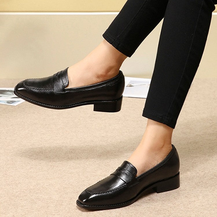 
                      
                        Retro English Style Small Leather Shoes Flat - RewaGold
                      
                    