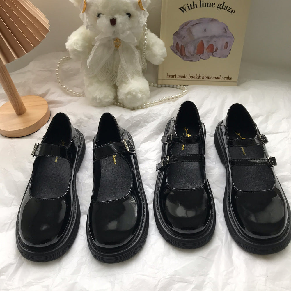 
                      
                        Retro Mary Jane Shoes - Classic English Style - RewaGold
                      
                    